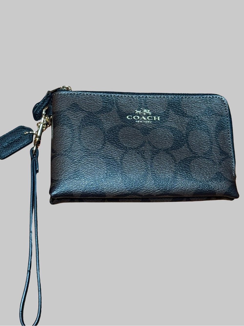 ✨ Coach Double Zip Wristlet in Signature Canvas ✨